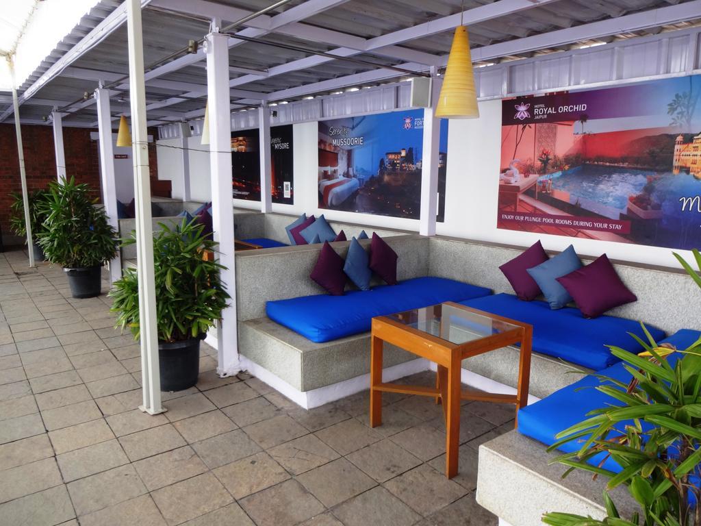 Hotel Royal Orchid Бангалор Экстерьер фото