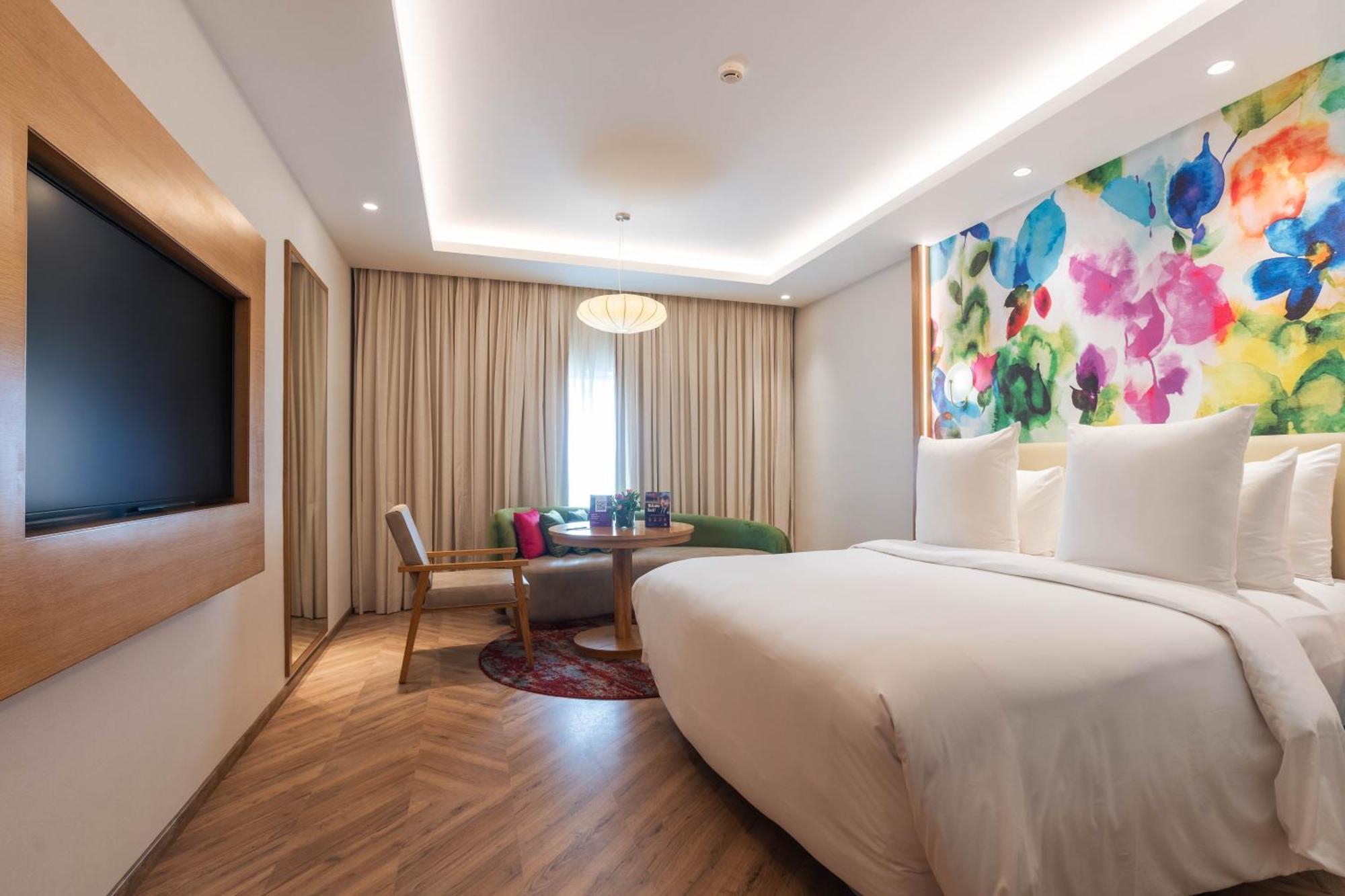Hotel Royal Orchid Бангалор Экстерьер фото